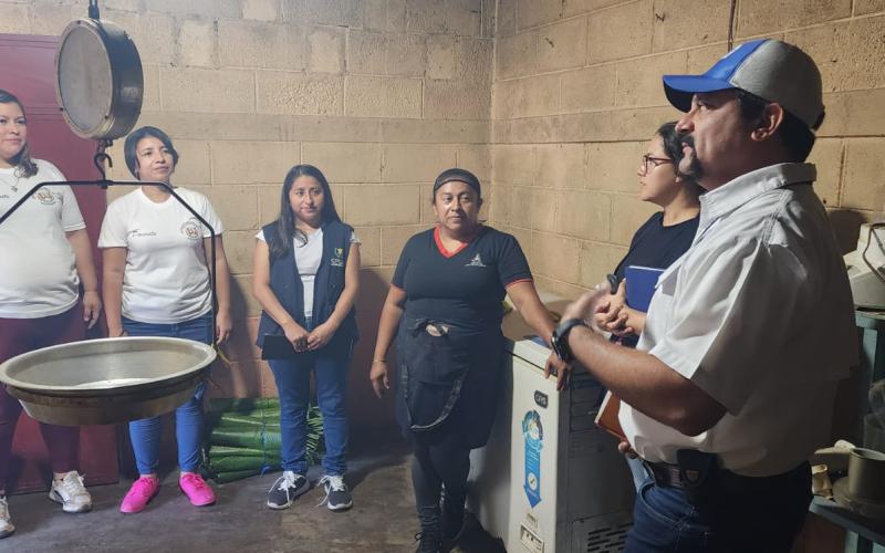Escuelas de Mazatenango refuerzan la alimentación saludable