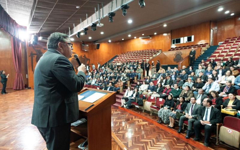 El titular de SEGEPLAN, Carlos Mendoza, destacó la responsabilidad de los planificadores con la transformación de Guatemala. 