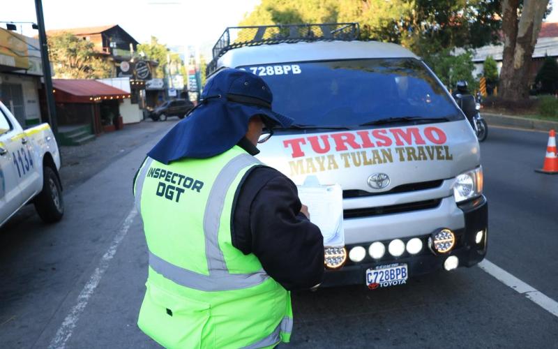 DGT habilita código QR para renovar licencias