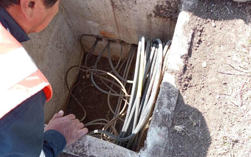 AILA avanza con mejoras en su sistema eléctrico y modernización de iluminación de pista