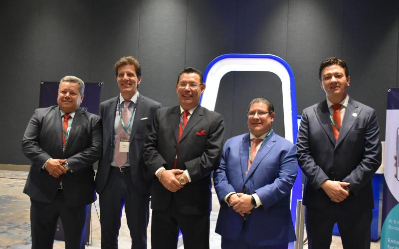 Cumbre de Gestión de Sistemas para el Control Migratorio