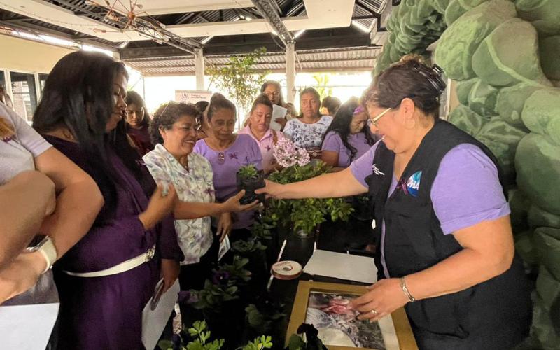 Fortalecen el liderazgo y la salud emocional de mujeres rurales de Escuintla