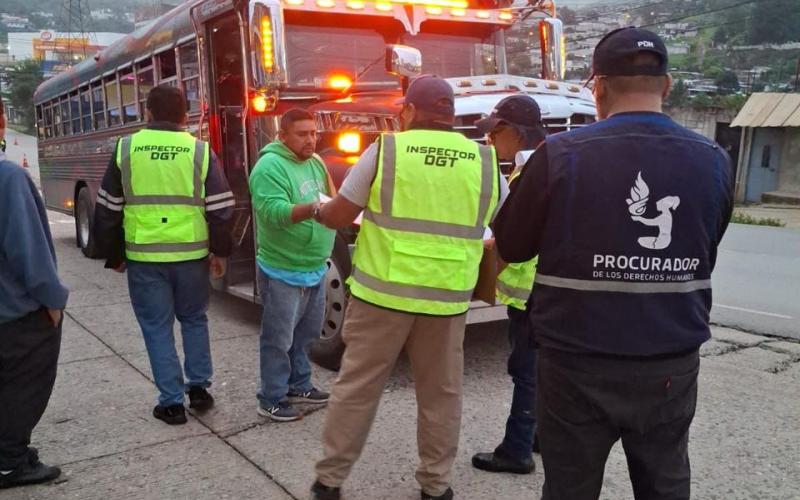 Pilotos también pueden denunciar el transporte ilegal y contribuir a carreteras más seguras