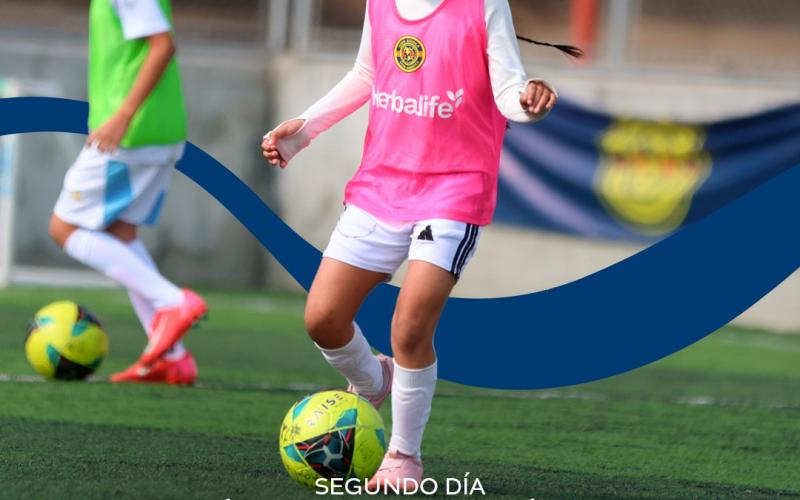 Clínicas de fútbol femenino organizadas por el Club América de México