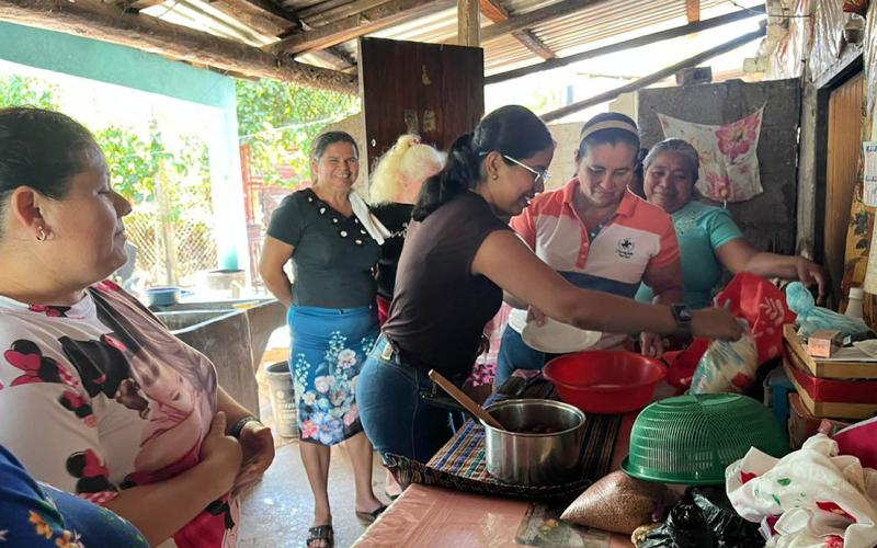 Fortalecen la economía familiar mediante el aprovechamiento del tamarindo