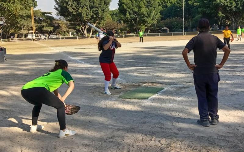 slowpitch