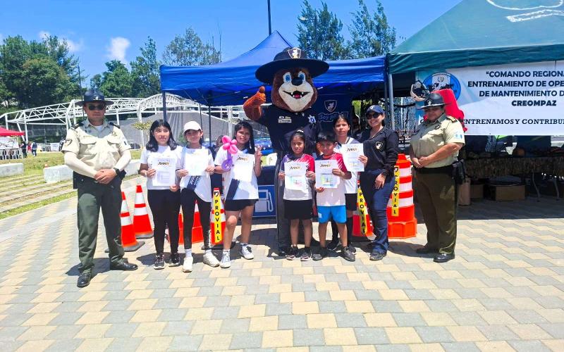 “Volvamos al Parque” llega a Cobán y enseña sobre educación vial 