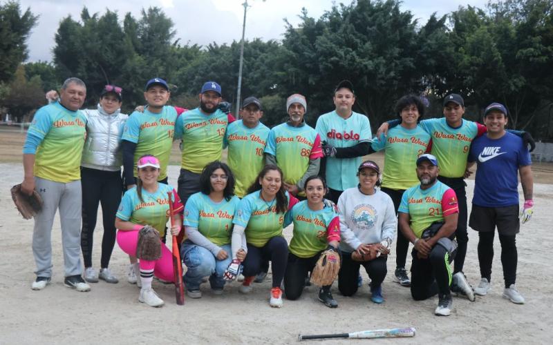 Wassa se corona campeón de la Liga Deportiva MCD de Slowpitch categoría A. 