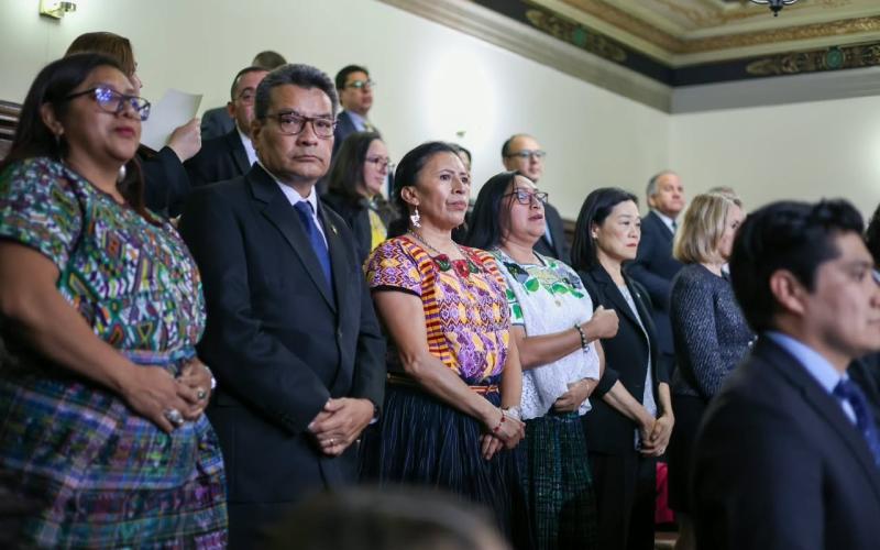 Ministra de Trabajo participa en Sesión Solemne del Congreso de la República