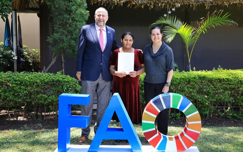 Agricultora jalapaneca entre las 100 Heroínas de la FAO a nivel mundial