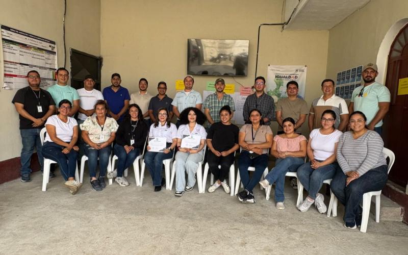 Personal de extensión de Jalapa optimizan capacidades de liderazgo y participación comunitaria