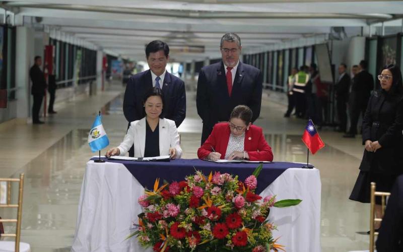 Guatemala avanza en estudios para mejorar corredor vial entre Mayuelas y Puerto Barrios
