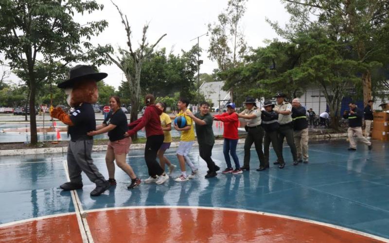 Parque Vial en Acción lleva educación vial a familias en el Parque Erick Barrondo