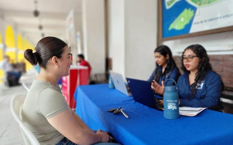 Kiosco de Empleo en Zacapa