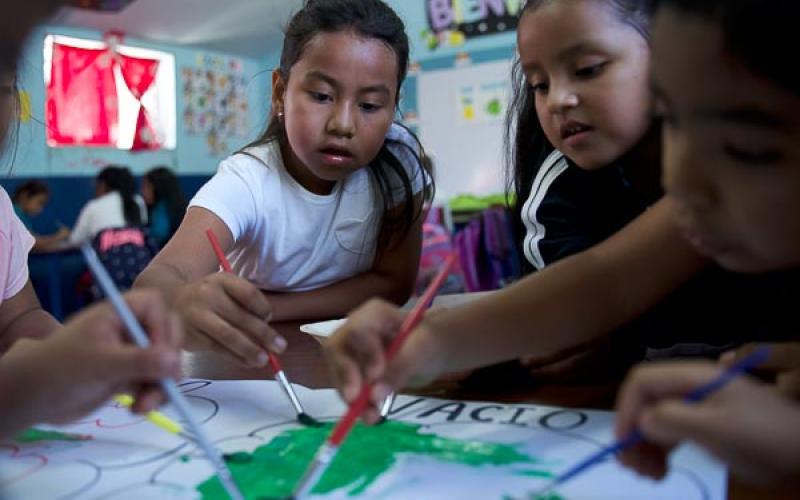 Mineduc crea carrera de Magisterio de Educación  en Artes Plásticas y Visuales 
