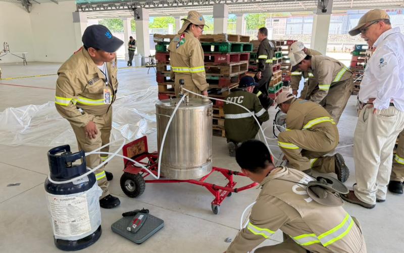 Taller práctico prepara a profesionales para certificarse en fumigación cuarentenaria