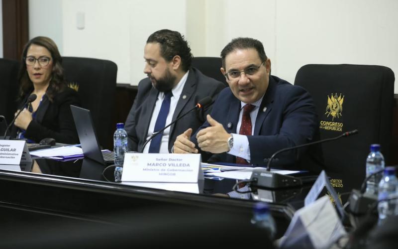Titular del Mingob presenta ante el Congreso propuesta presupuestaria 2027