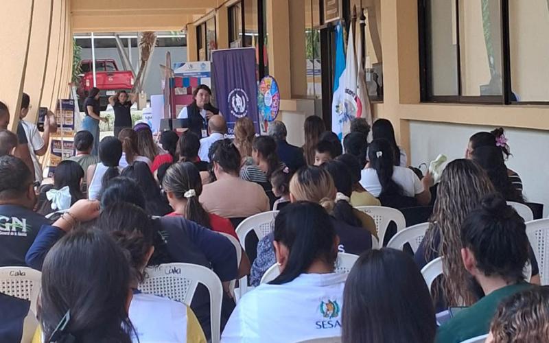 Promueven la producción de alimentos y la nutrición familiar en Zacapa