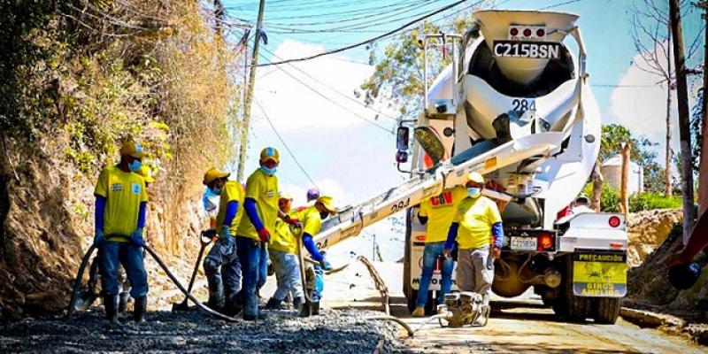 Carreteras asfaltadas son beneficio y desarrollo 