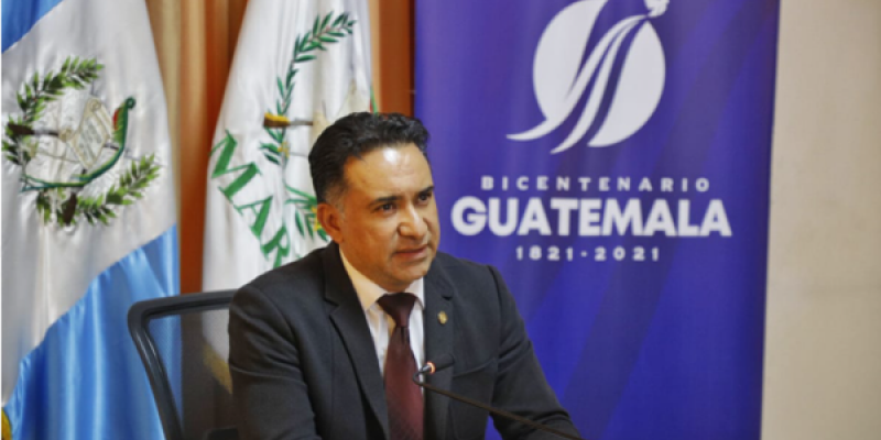mario rojas espino ministro de ambiente y recursos naturales