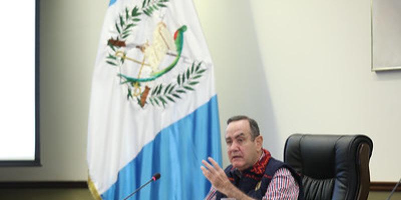 Presidente Alejandro Giammattei