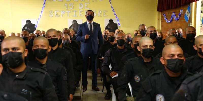 Capacidades policiales son fortalecidas por medio del curso COAN