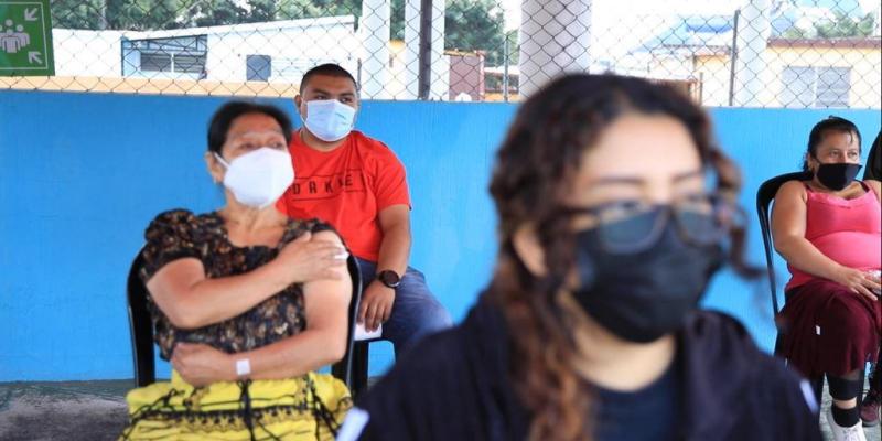 Los vecinos e inquilinos fueron atendidos en una lapso de 30 minutos. 