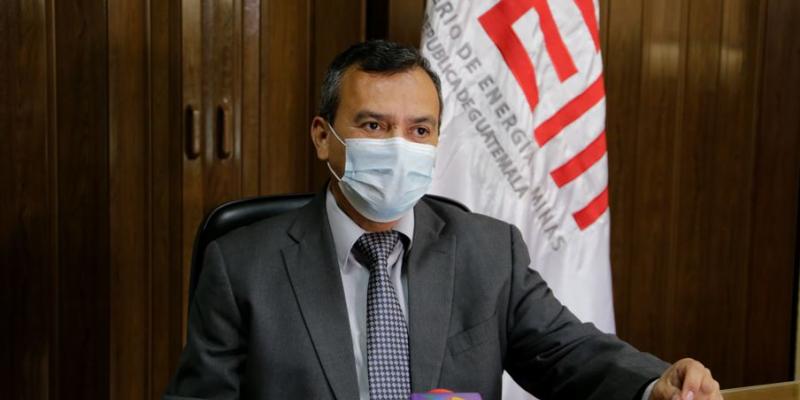 Luis Ayala, Viceministro de Energía y Minas encargado del Área de Minería e Hidrocarburos.