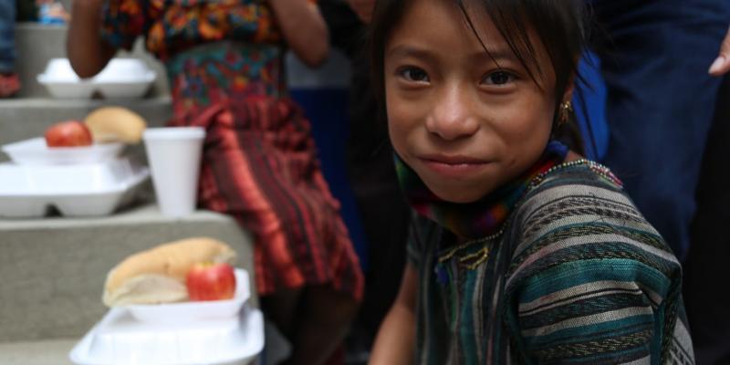 Usuaria de Comedor Social en San Juan Sacatepéquez, Guatemala