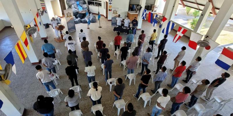 Clausura del curso de marino mercante