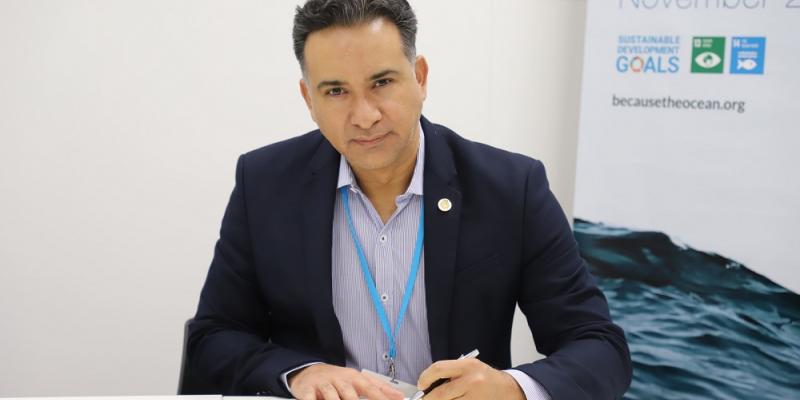 Ministro de Ambiente y Recursos Naturales, Mario Rojas Espino.