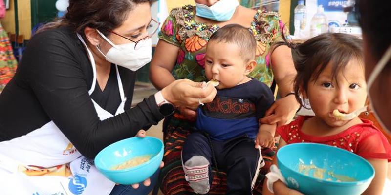 Entrega del Alimento Complementario Fortificado "NutriNiños"