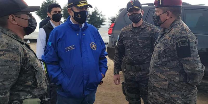 Visita de supervisión al destacamento militar que se construye en el municipio de Santa Catarina Ixtahuacán, Sololá