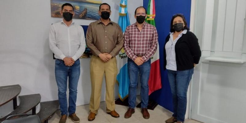 Consulados de Guatemala, El Salvador y Honduras en Acayucan, México, abordan temas en favor de migrantes centroamericanos