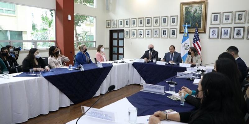 Canciller de Guatemala conoce avances de la Fuerza de Tarea para la Reunificación Familiar de los Estados Unidos de América