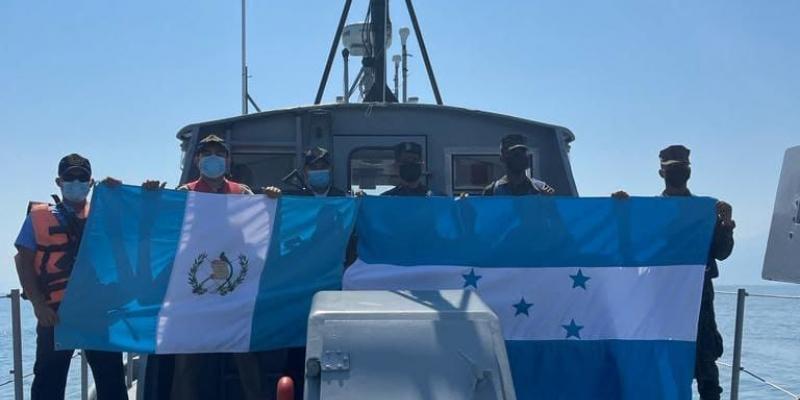 Ejército de Guatemala realiza patrullajes de coincidencia con las Fuerzas Armadas de Honduras