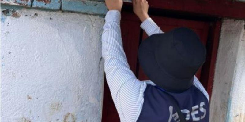 Personal de Mides censando para Registro Social de Hogares