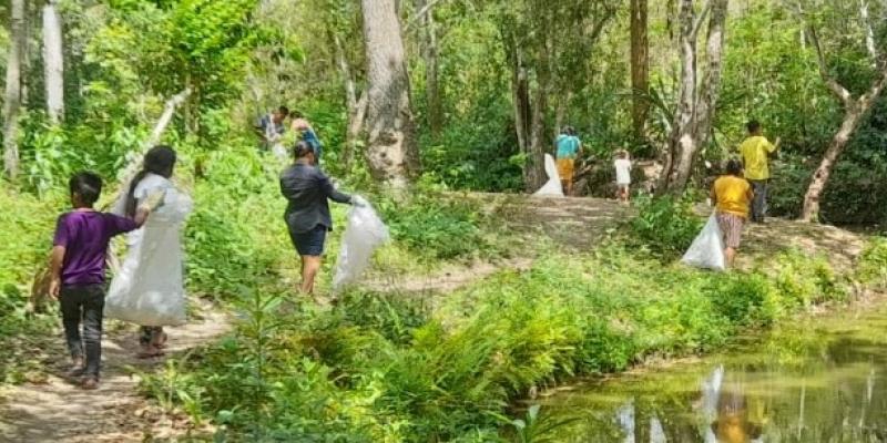 Peteneros cuidan la biodiversidad y eliminan la contaminación
