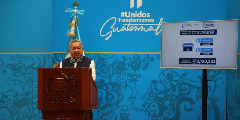 Ministro de Desarrollo presenta avances de Bono Social y Comedor Social