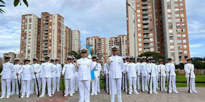 Cadetes Navales del Ejército de Guatemala realizan crucero de instrucción a la República de Colombia