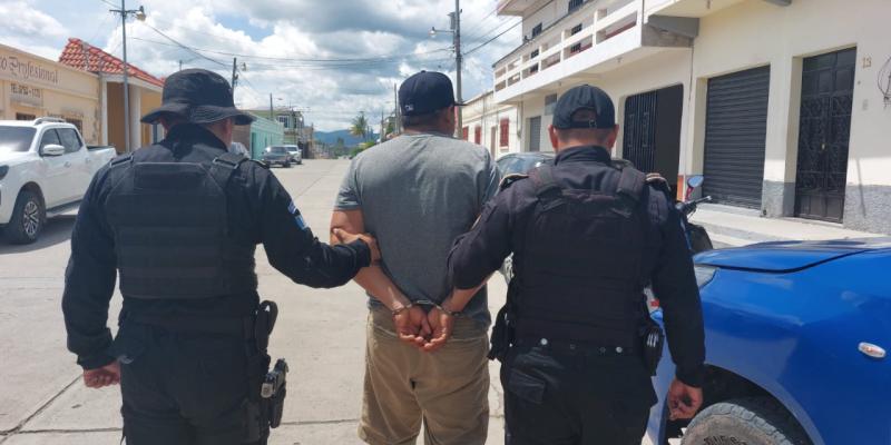 PNC recupera vehículos robados en operativos policiales