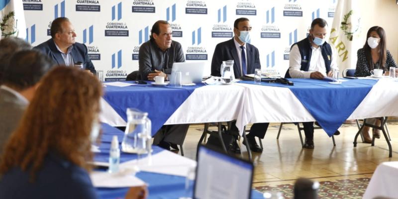 MARN establece comisiones para el manejo y resguardo del agua