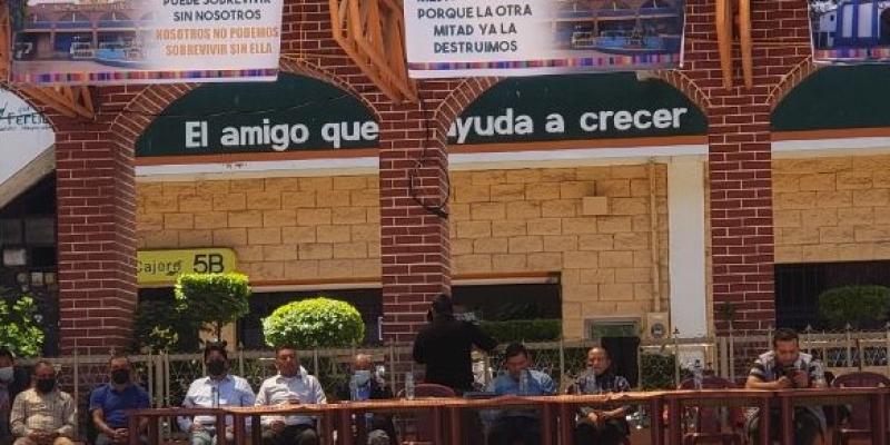 “Calles libres de basura” en San Miguel Ixtahuacán