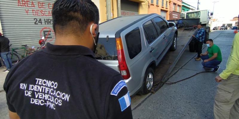 PNC cuenta con cinco sedes para realizar expertaje de vehículos