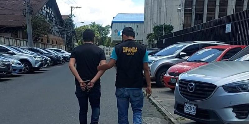 Varias personas son detenidas en flagrancia y por orden judicial