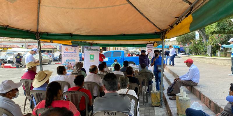 Reglamento 164-2021 es socializado con vecinos en Amatitlán y Villa Nueva