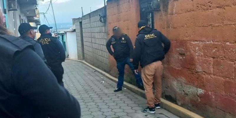Investigadores efectúan allanamientos en varios departamentos del país
