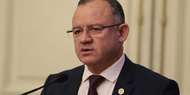 Ministro de Gobernación confirma tercer golpe al narcotráfico en la semana