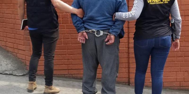 Dipanda captura a presunto extorsionista en Mixco