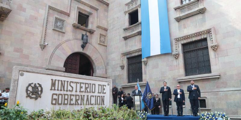 Ministerio de Gobernación conmemora 184 años de servicio a la población guatemalteca